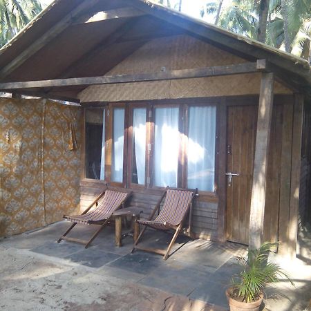 Cafe Del Mar Beach Bungalows Hotel Palolem Exterior photo